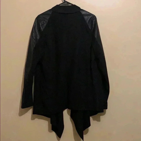 Drape front jacket with shoulder zip detailing. - Picture 9 of 11